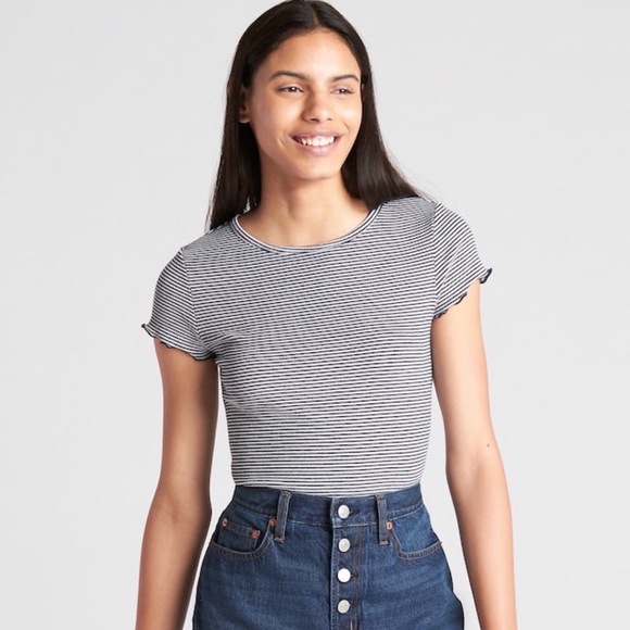 NWOT GAP Ribbed Ruffle Tee - Picture 1 of 5